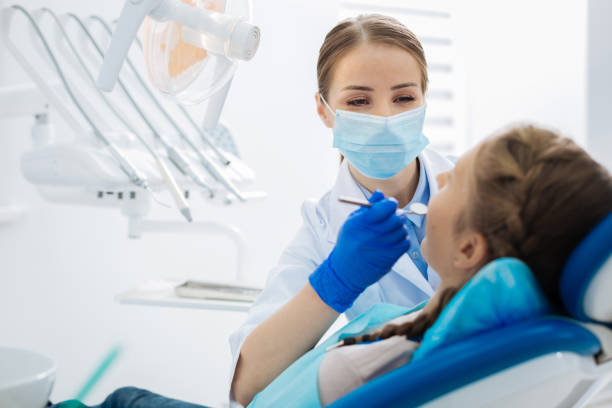 Best Tooth Extraction  in Tri Lakes, IN